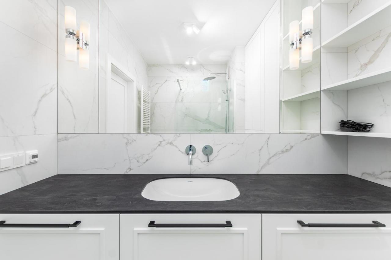 Szwedzka 22B By Homeprime วอร์ซอ ภายนอก รูปภาพ